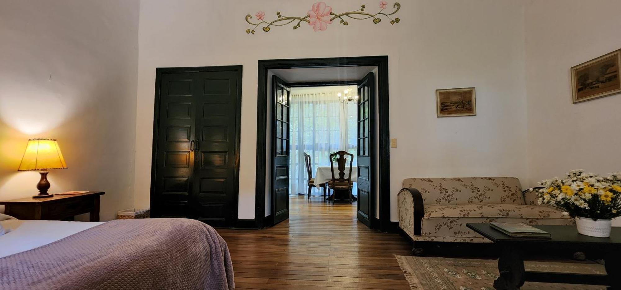 Hotel Hacienda Suescun - 300 Anos De Historia