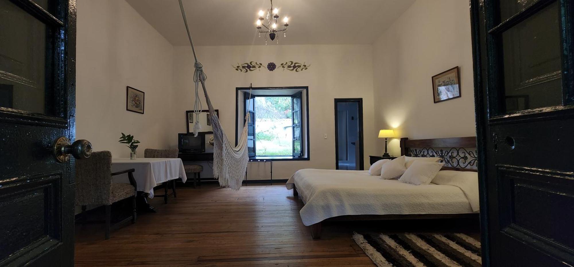 Hotel Hacienda Suescun - 300 Anos De Historia