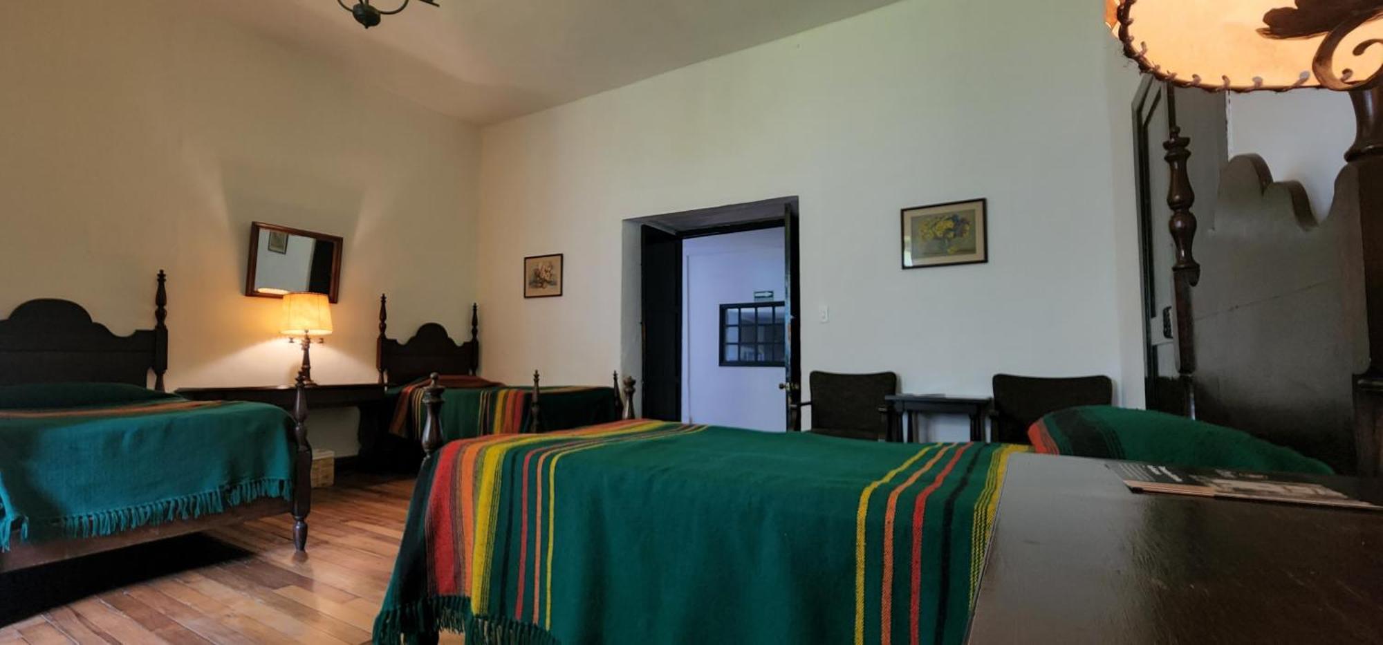 Hacienda Suescun - 300 Anos De Historia