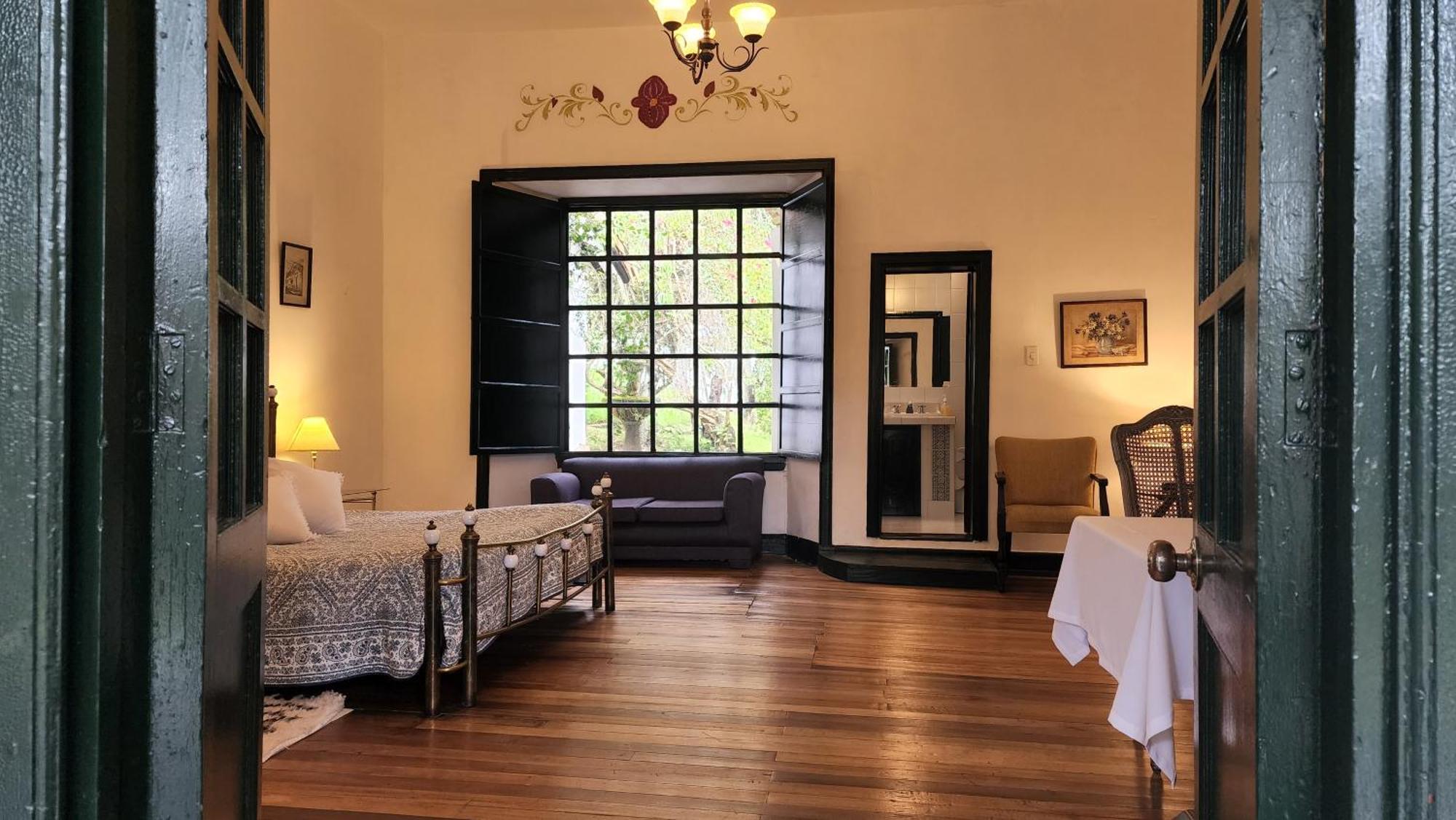 Hacienda Suescun - 300 Anos De Historia Hotel 3*